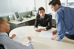 collection agencies negotiate with customers Collection Agencies can help vendors negotiate with their customers